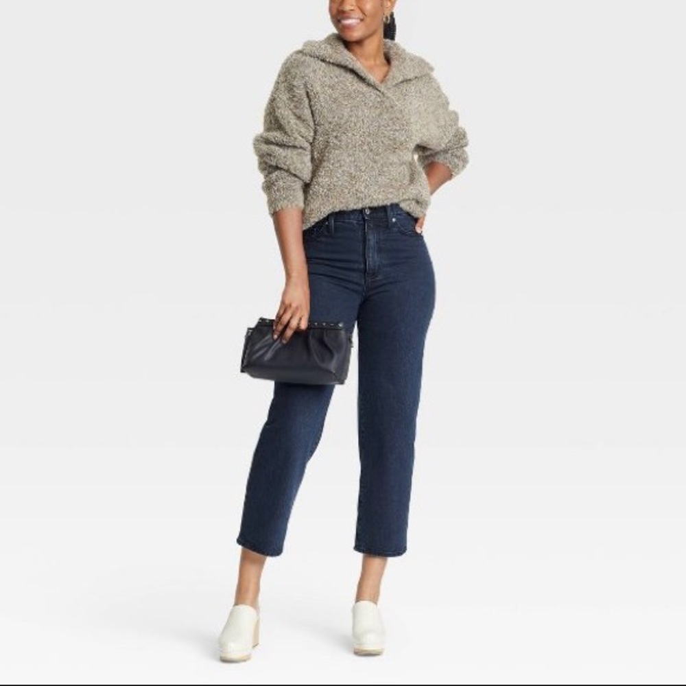 Universal Thread™ Women's High-Rise Straight Fit Cropped Jeans - Dark Wash